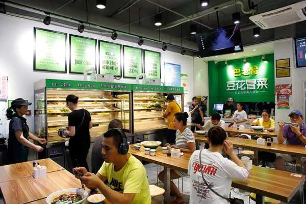 在商场里开个冒菜店怎么样（开冒菜店累吗）-第1张图片-厨房小当家