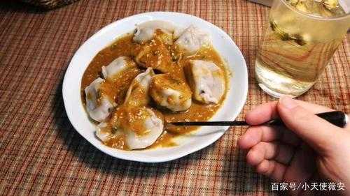 饺子蘸芝麻酱是哪里的（饺子用的芝麻酱怎么做）-第1张图片-厨房小当家
