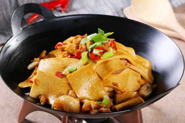 干锅千叶豆腐是哪里的(干锅千叶豆腐的做法)-第2张图片-厨房小当家 干锅千叶豆腐是哪里的(干锅千叶豆腐的做法)-第2张图片-厨房小当家
