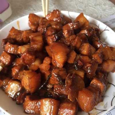 红烧肉用的哪部分猪肉,红烧肉用哪儿的肉-第1张图片-厨房小当家 红烧肉用的哪部分猪肉,红烧肉用哪儿的肉-第1张图片-厨房小当家