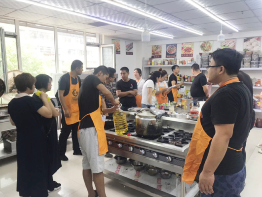 开一家餐饮培训公司怎么样(开一家餐饮培训公司怎么样啊)-第3张图片-厨房小当家 开一家餐饮培训公司怎么样(开一家餐饮培训公司怎么样啊)-第3张图片-厨房小当家