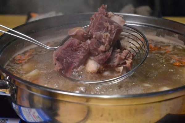 过年可以吃牛排火锅吗,牛排店和火锅店上班怎么样啊-第2张图片-厨房小当家 过年可以吃牛排火锅吗,牛排店和火锅店上班怎么样啊-第2张图片-厨房小当家