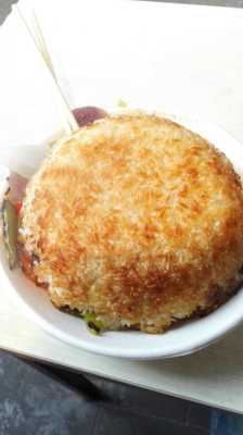 锅巴米饭哪里（锅巴饭生意火爆是真的吗）-第1张图片-厨房小当家