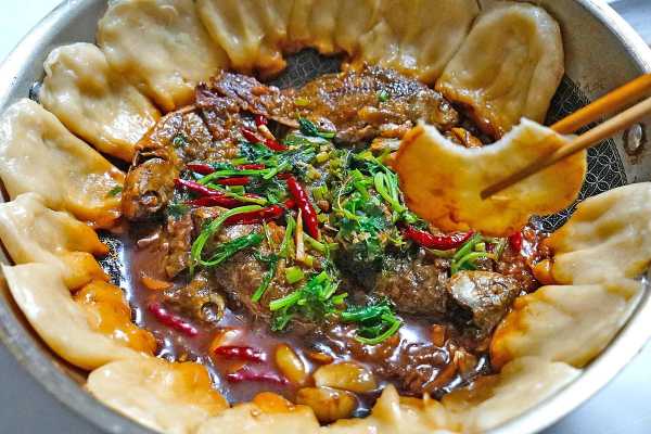 锅贴哪里菜(小鱼锅贴是哪里的菜)-第1张图片-厨房小当家 锅贴哪里菜(小鱼锅贴是哪里的菜)-第1张图片-厨房小当家