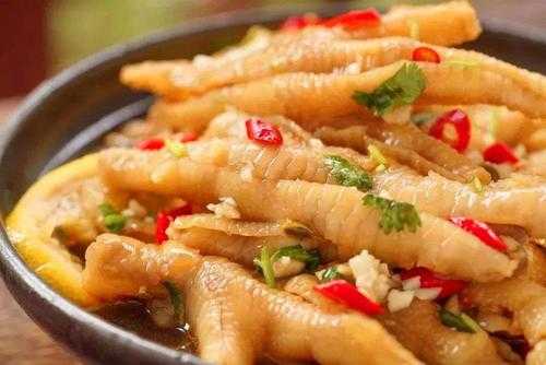 为什么这么多人喜欢吃凤爪,鸡爪好吃在哪里买-第1张图片-厨房小当家 为什么这么多人喜欢吃凤爪,鸡爪好吃在哪里买-第1张图片-厨房小当家