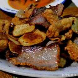 炸腊肉哪里菜(腊肉能炸着吃吗)-第2张图片-厨房小当家 炸腊肉哪里菜(腊肉能炸着吃吗)-第2张图片-厨房小当家