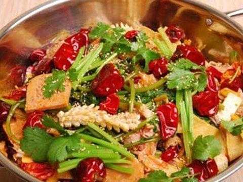 重庆酸菜鱼香锅鸡怎么样(麻辣香锅35字好评)-第2张图片-厨房小当家 重庆酸菜鱼香锅鸡怎么样(麻辣香锅35字好评)-第2张图片-厨房小当家