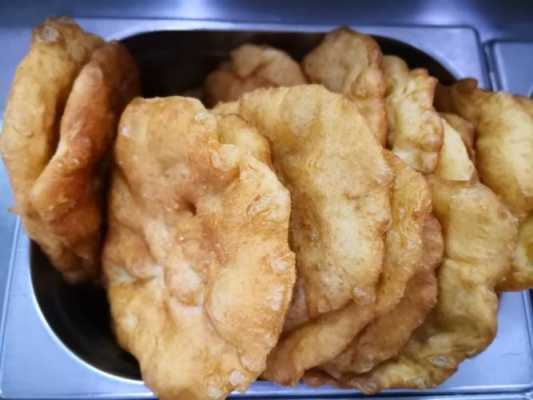 炸油饼哪里好(炸油饼哪里好吃)-第1张图片-厨房小当家 炸油饼哪里好(炸油饼哪里好吃)-第1张图片-厨房小当家