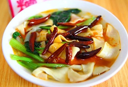 板面去哪里好卖(板面和拉面哪个利润大)-第2张图片-厨房小当家 板面去哪里好卖(板面和拉面哪个利润大)-第2张图片-厨房小当家