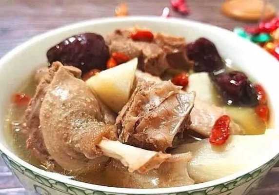 炖鸭肉做法,鸭肉在哪里炖好吃-第2张图片-厨房小当家 炖鸭肉做法,鸭肉在哪里炖好吃-第2张图片-厨房小当家