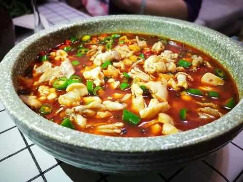 青蛙跳水做法,跳水蛙哪里的肉最好吃-第2张图片-厨房小当家 青蛙跳水做法,跳水蛙哪里的肉最好吃-第2张图片-厨房小当家